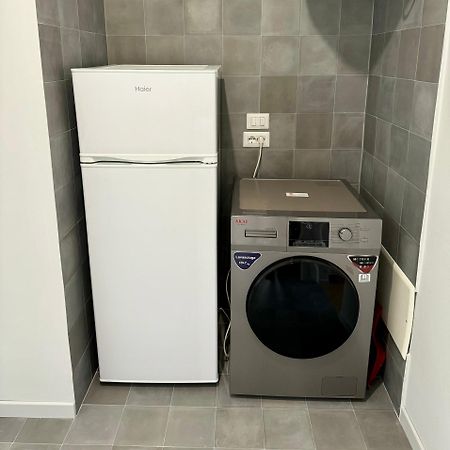 4 Balconi House- Appartamento Moderno A Lecce Zewnętrze zdjęcie
