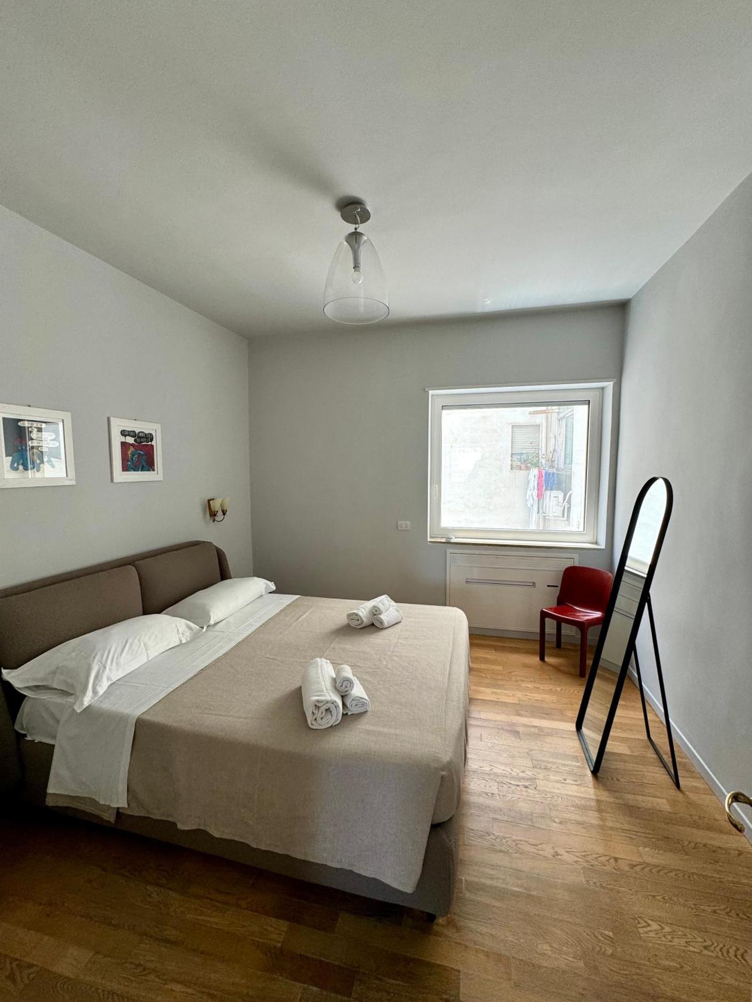 4 Balconi House- Appartamento Moderno A Lecce Zewnętrze zdjęcie
